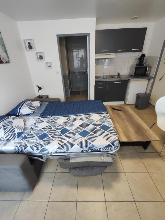Studio 2 Personnes En Centre Ville Saint-Pierre-de-Plesguen Zewnętrze zdjęcie